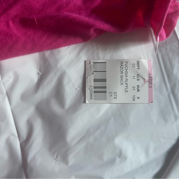 Vibrant Red Ruched Top - Picture 3 of 4